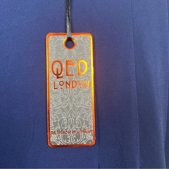 QED London Navy Blue Oversized Romper NWT Medium - Picture 8 of 12